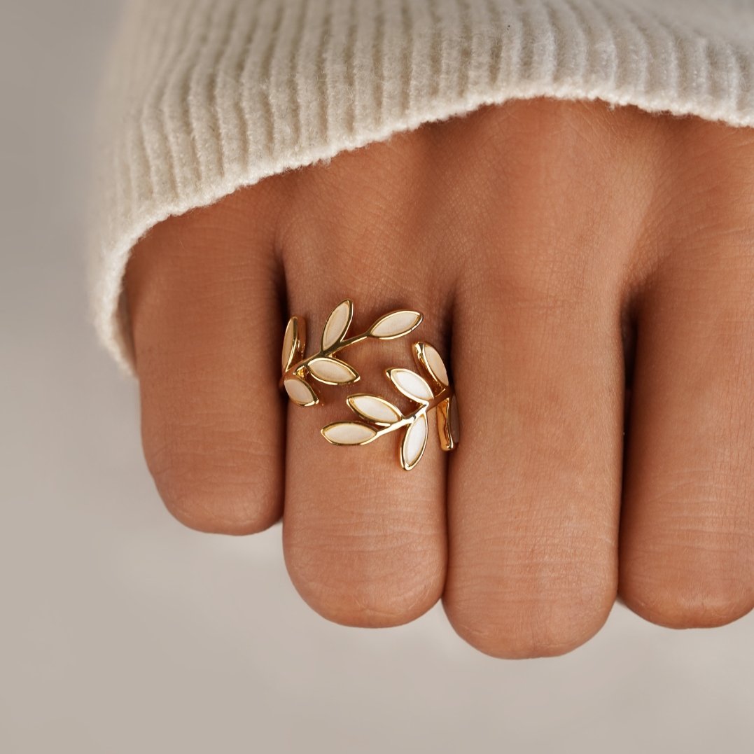 Bladgouden Ring